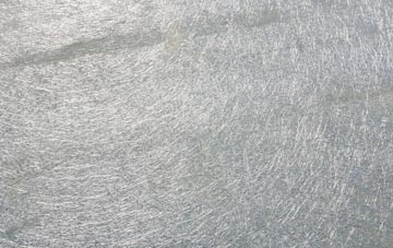 Pamington laminate fibreglass or shingles?